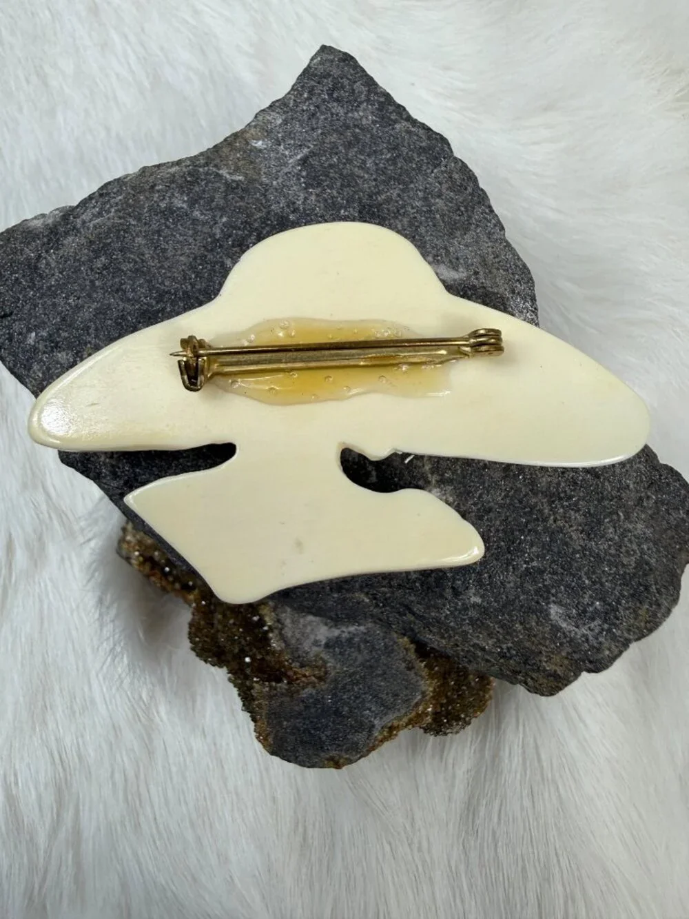 Vintage Carved Celluloid Woman in Hat Brooch 1.75